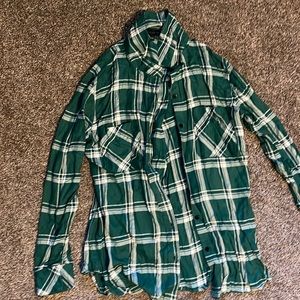 Green and white plaid button up